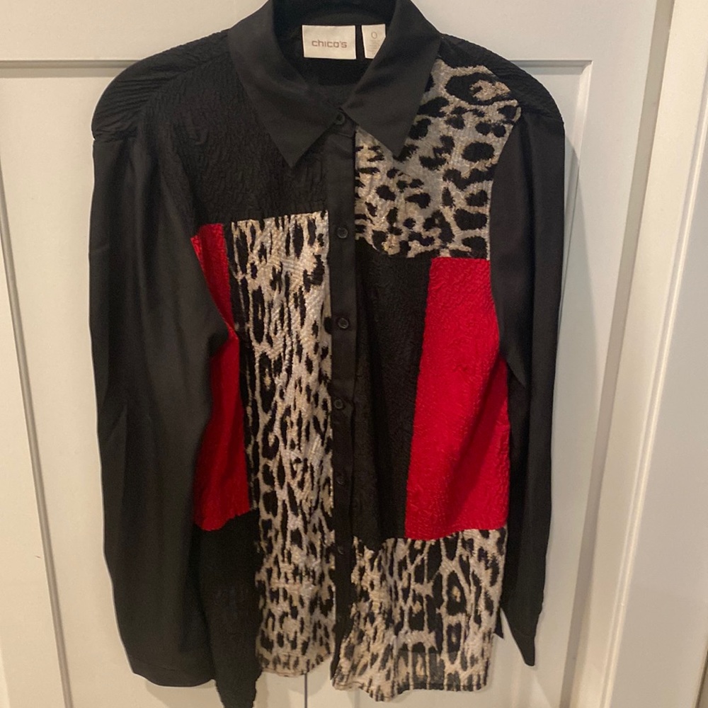 Chicos black/red leopard patchwork button down blouse